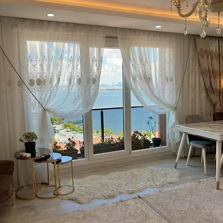 Loft With Sea View In * Isztambul
